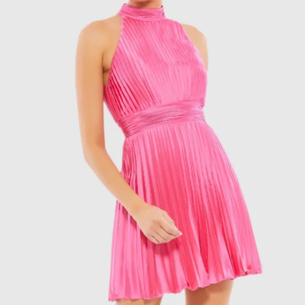 IEENA FOR MAC DUGGAL 6 Pink Pleated Halter Neck Mini Dress Neon Pink Charmeuse